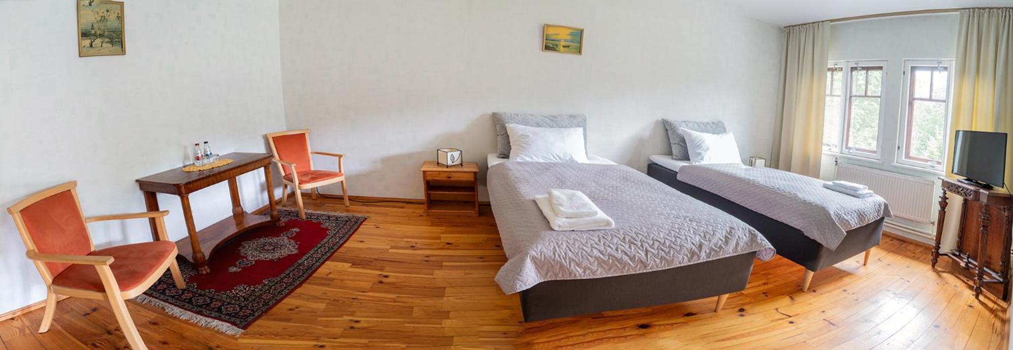 Park Hotel Bruzis Smiltene Zewnętrze zdjęcie