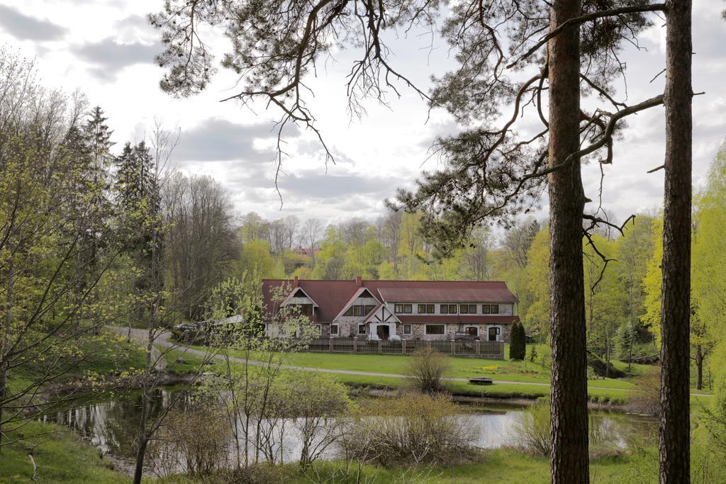 Park Hotel Bruzis Smiltene Zewnętrze zdjęcie