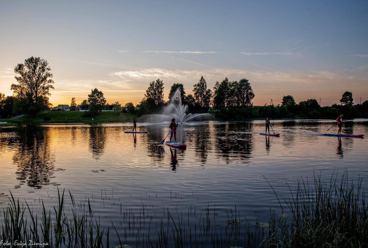 Park Hotel Bruzis Smiltene Zewnętrze zdjęcie